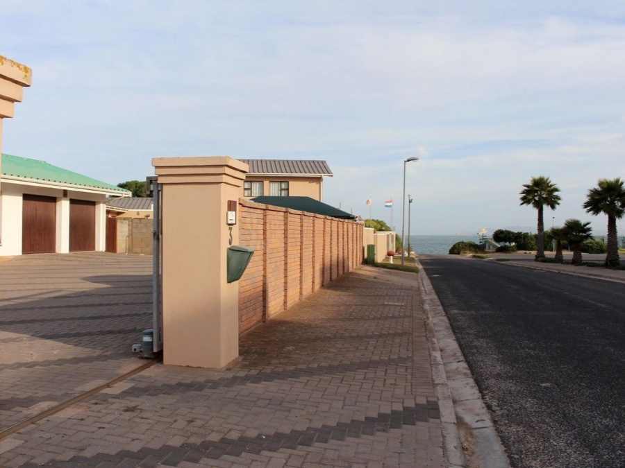 4 Bedroom Property for Sale in Parkersdorp Western Cape